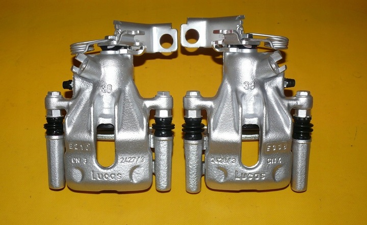 фото №1, Затискачі лівий праві зад honda accord vi 260 type-r