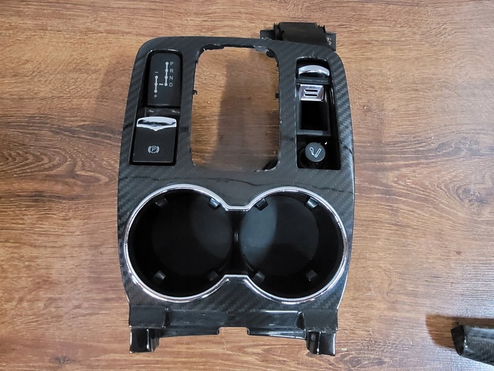 фото №5, Granturismo mc stradale планки декоративный внутренние декоры карбон