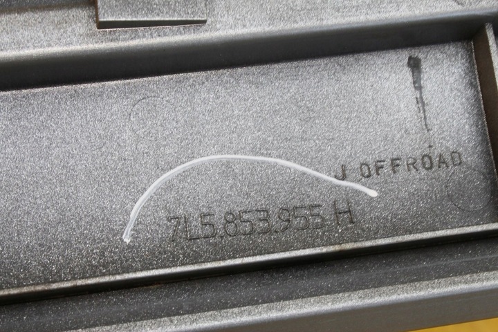 фото №8, Планка накладка кришки cayenne i 7l5853993d