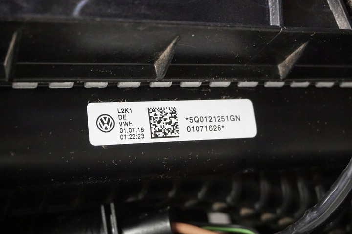 фото №10, Pas переднє радіатор 2.0 tfsi audi tt 8s 5q0959455an 5q0121203cl