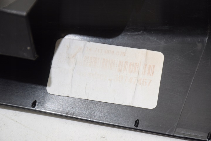 фото №7, Volvo v60 ii 2019 - планка рамка прокладка стёкла дверь левая зад