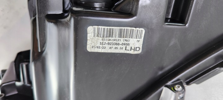 фото №10, Toyota hilux viii полный led правый фара лампа 81110-yp1z1