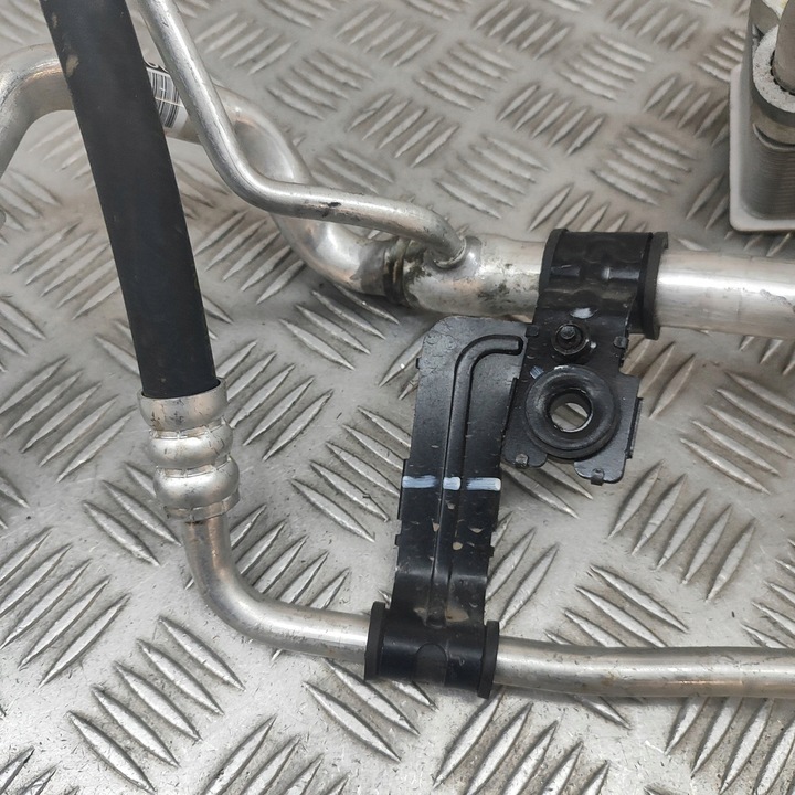 фото №10, Kia ev6 2021 шланг / шланг кондиціонера a/c