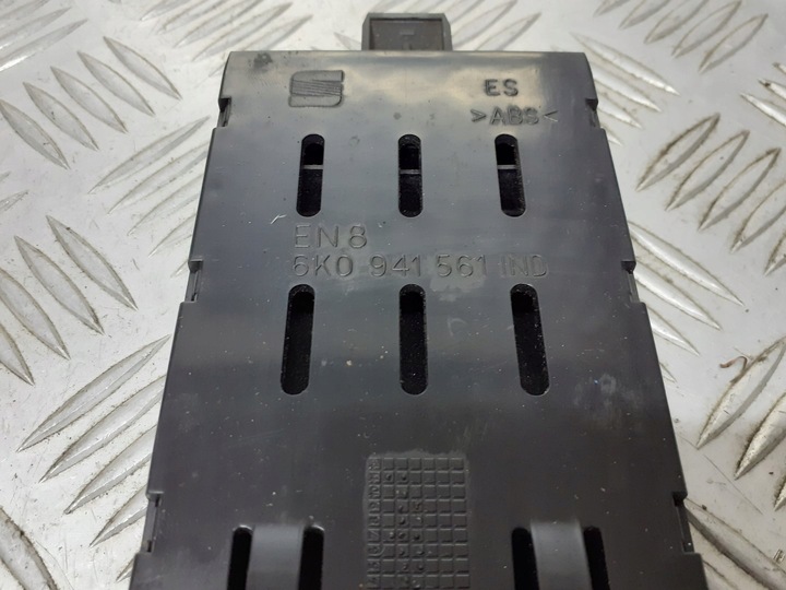 фото №3, Бардачок seat cordoba ii 6k0941561