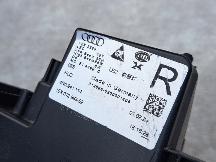 фото №10, Лампа правая laser audi a8 d5 4n0941114 4n0941086
