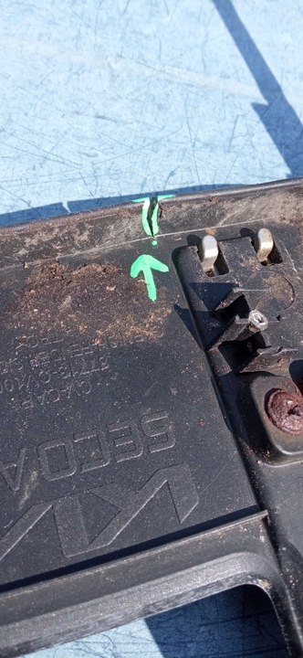 фото №13, Kia ev6 2022- планка крыльев левый перед 87713-cv100