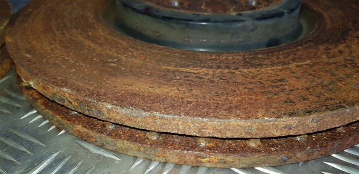 фото №15, Jaguar xf x260 3.0 sc зажимы диски тормозные 350mm красный комплект супер