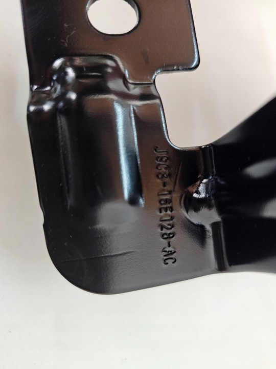 фото №7, Тримач кріплення крила перед jaguar e-pace x540 j9c816e128ac