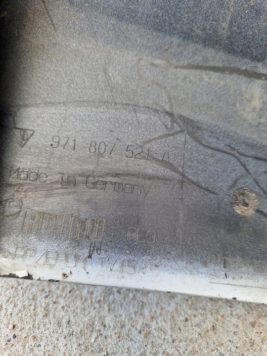 фото №7, Porsche panamera 971 sport design gts бампер зад