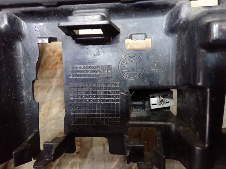 фото №8, Решітка решітка радіатора решітка радіатора skoda octavia 4 iv 5e3 2020-2024r 5e3853653