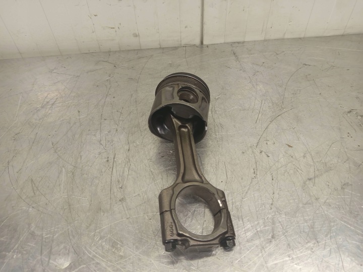 фото №6, Поршень з шатуном chevrolet captiva opel antara 2.0 d z22d 380921123