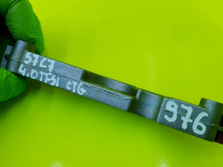 фото №7, Ползун цепи распределительный вал s6 c7 s7 c7 a8 4.0 tfsi ctg 079109469am