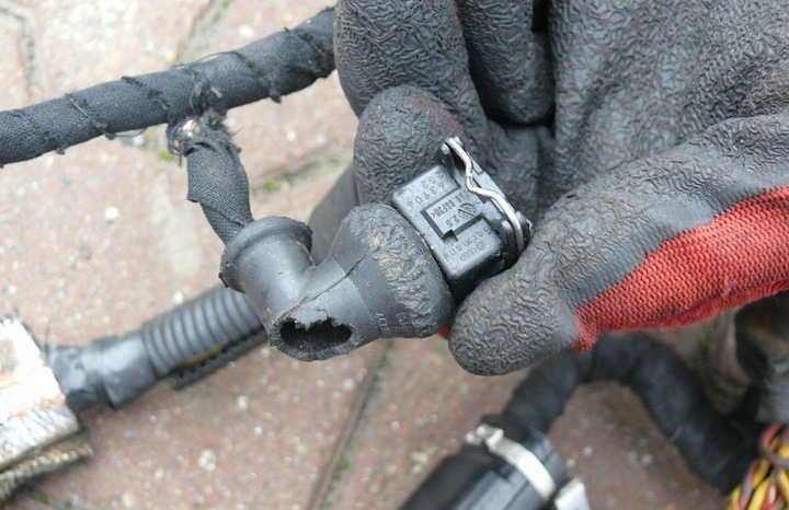 фото №16, Жгут установка двигателя коробки коробки передач audi a8 d2 3.3 tdi 225km akf рестайлинг