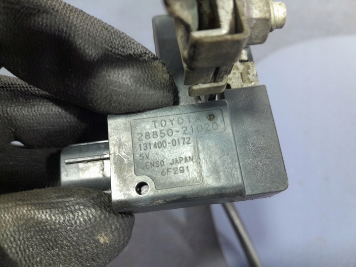 фото №5, Toyota corolla xi e16 1.6b 132 km шланг клемма минусовая 28850-21020