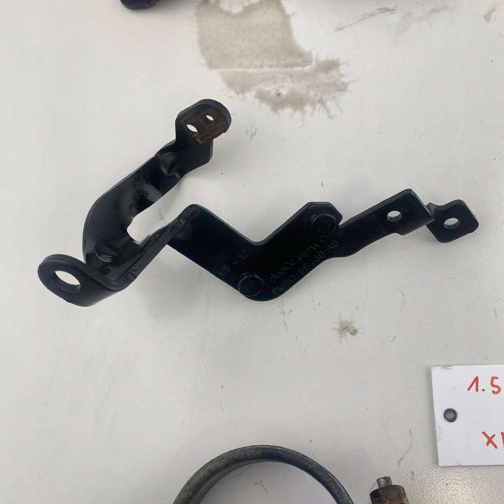 фото №10, Тримач підтримка кронштейн ford focus fiesta 1.5 1.6 hdi tdci