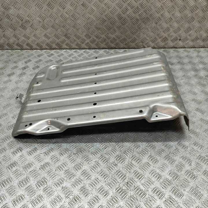фото №4, Vw multivan t7 stm, stn правая защита шасси 2024 7t0825282