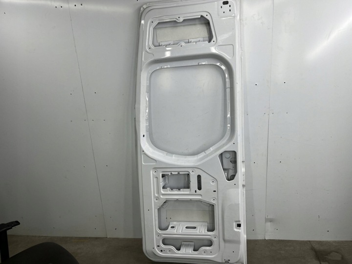 фото №16, Двері mercedes w910 w907 sprinter 3 iii 18r.- праві задні na скло висота