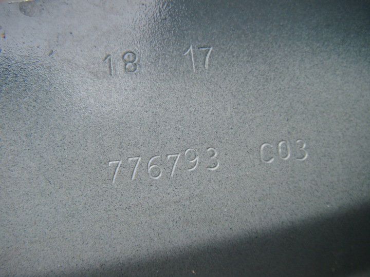 фото №8, Peugeot 2008 крыло правое перед 776793