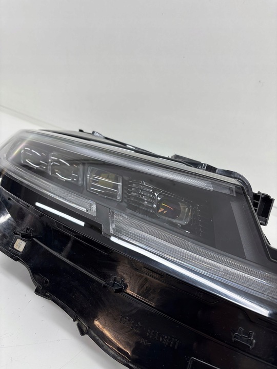 фото №9, Land rover range rover sport l461 2023 перед сторона правая лампа передняя