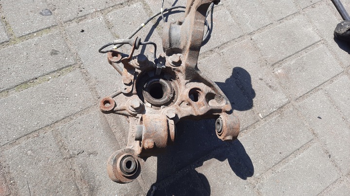 фото №3, Ступиця колеса зад ліва volvo xc90 02-14r