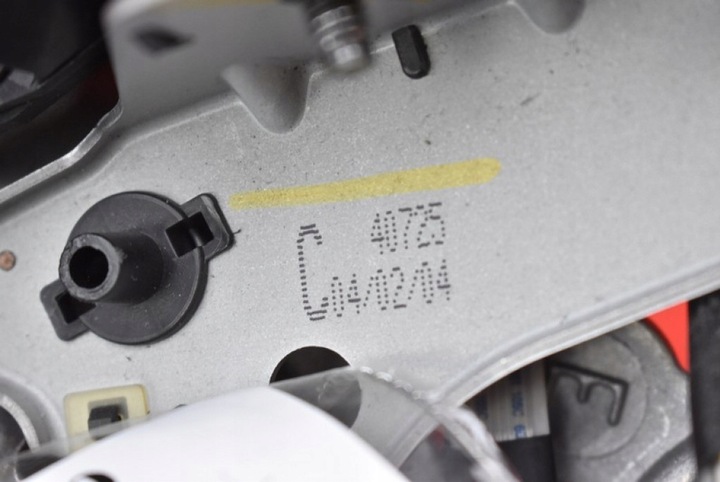 фото №9, Руль кожаный мультифункция trw1555de toyota avensis t25 02-06