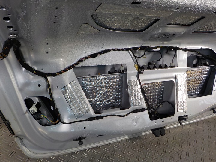 фото №8, Mercedes e w212 кришка зад задня багажника sedan