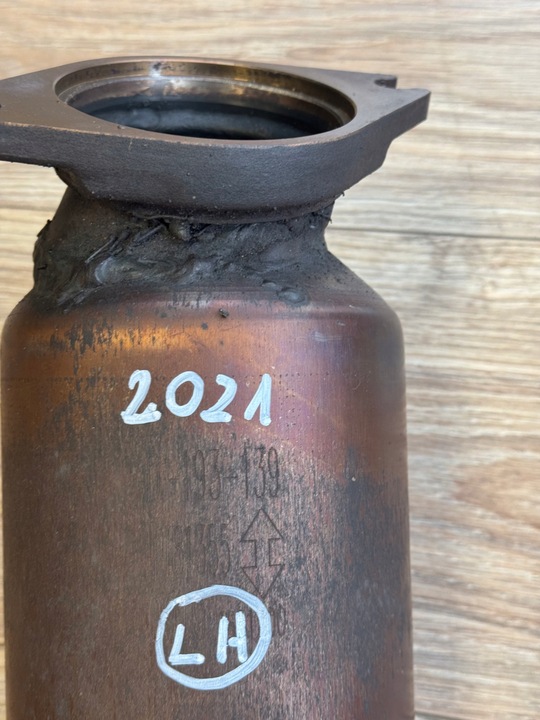 фото №7, Dodge challenger charger srt 6.4 катализатор левый 2015+