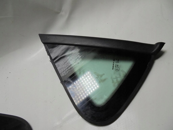 фото №2, Скло кузовна права зад seat ibiza iv 6j 4 1,2 tdi htb