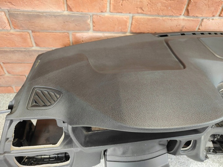 фото №9, Bmw f30 f31 f32 f34 f36 f80 f82 панель роздавальна консоль чорна + подушка безпеки