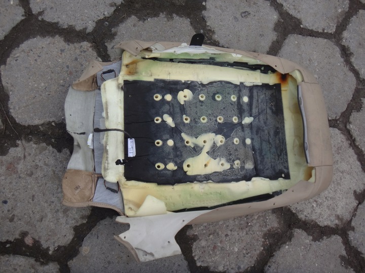 фото №4, Оббивка сидіння килимок нагрівальна перед bmw x5 e70