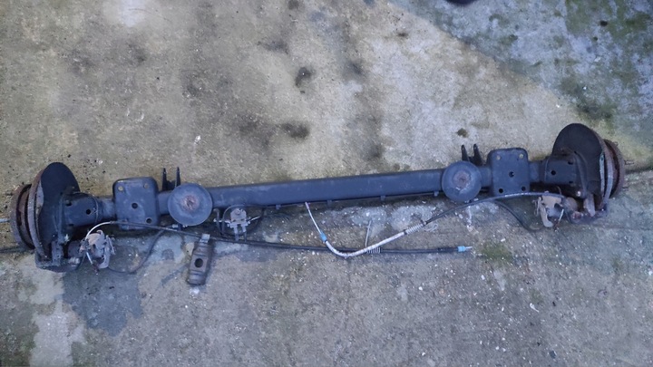 фото №1, Ford transit custom вісь задня балка підвішування зад.
