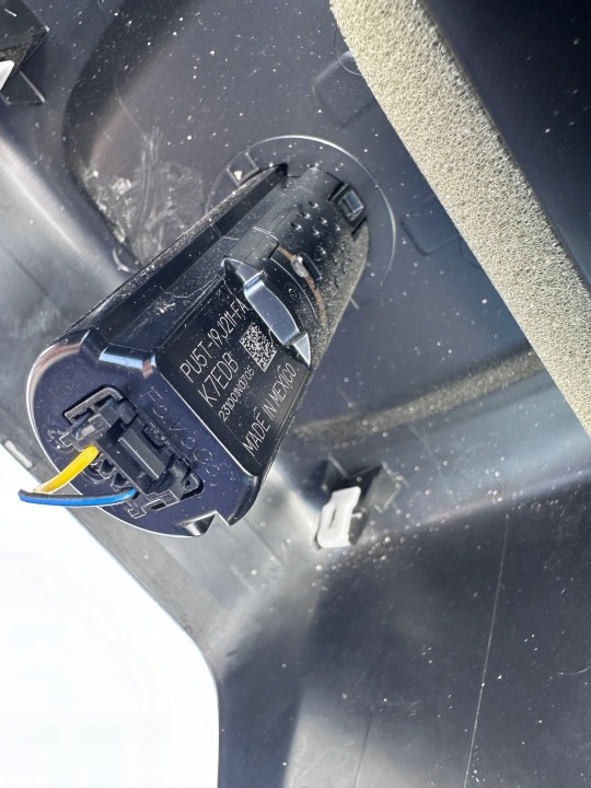 фото №5, Kuga mk3 захист карта підлокітника зад usb lv4b-s045b72-c