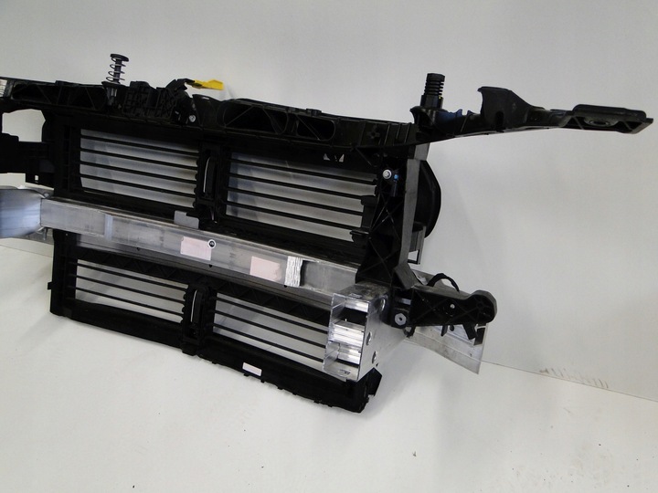 фото №11, Mercedes ролета жалюзи руль воздуха верхняя 247 gla h247 glb x247