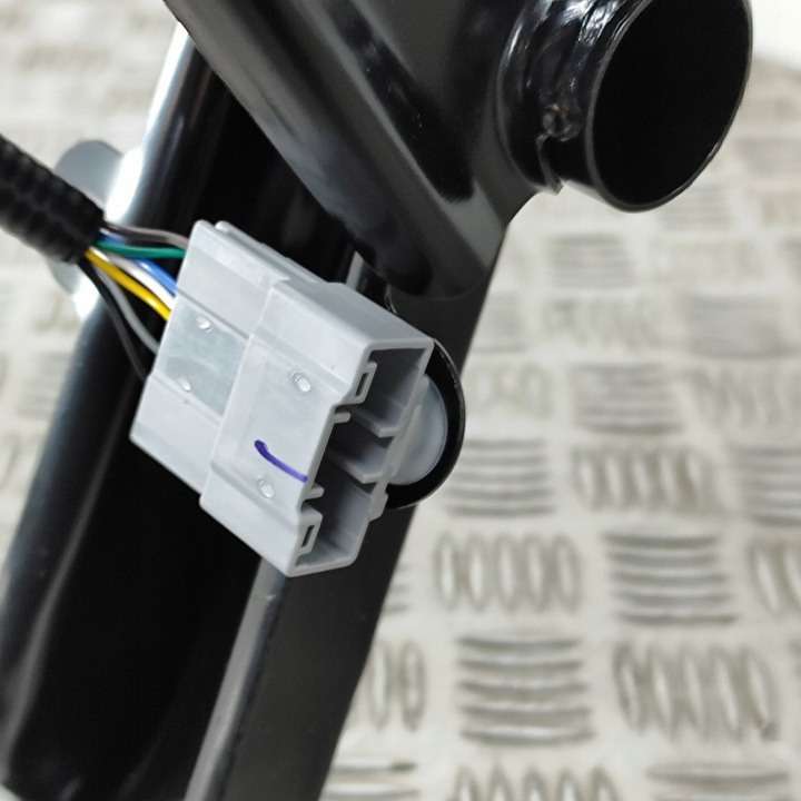 фото №8, Tesla модель y 2023 сидіння задній