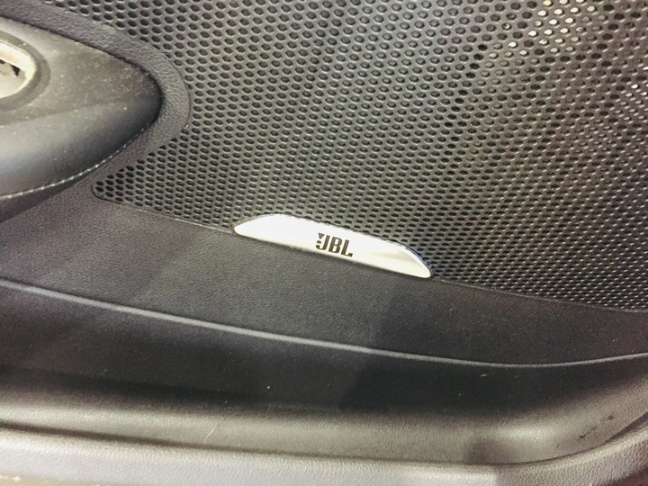 фото №16, Сидіння диван шкіра шкіряні обшивки peugeot 308 cc cabrio