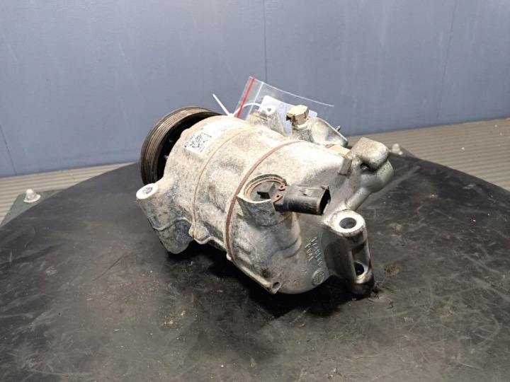 фото №5, Skoda fabia iii 1.2 компрессор кондиционера 5q0820803g