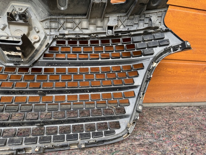 фото №14, Renault master iv 19- решётка радиатора перед хром 628959833r