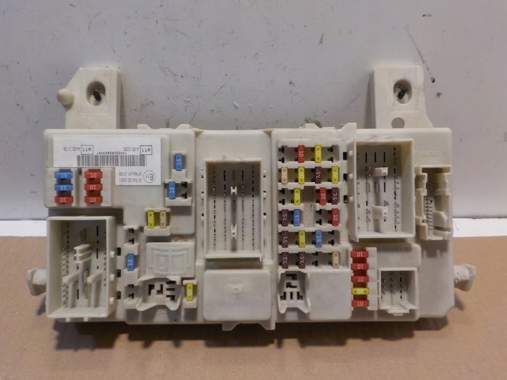 фото №1, 2008r ford c-max mk-2 2.0cdti 136km коробка предохранителей 8m5t14014nda