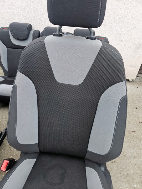 фото №7, Сидіння диван ford focus mk3 комплект хетчбек універсал