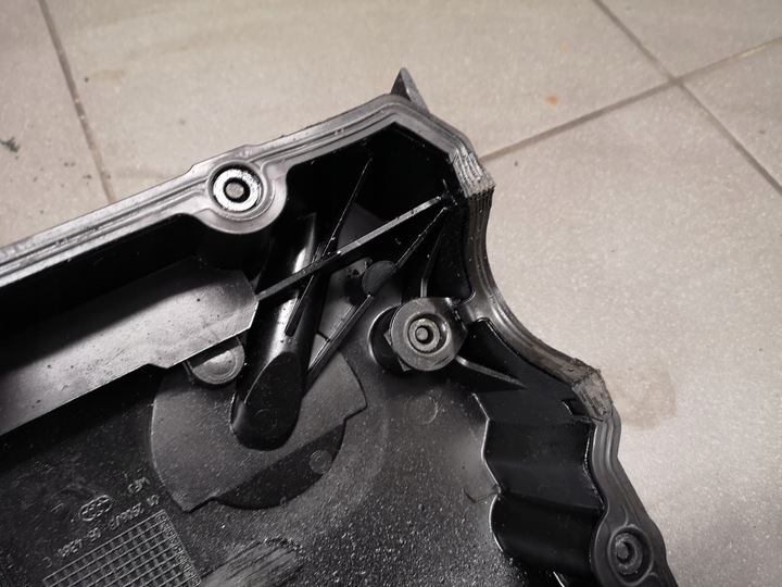 фото №9, Кришка клапанів audi a4 b5 1.9 tdi ajm 038103475s