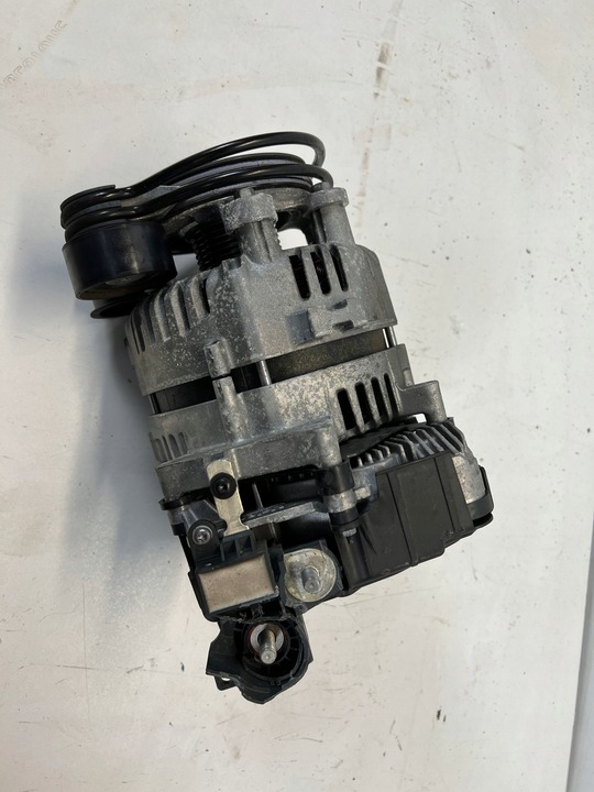 фото №1, Land rover evoque 1.5 гібрид генератор l8a211a240aa