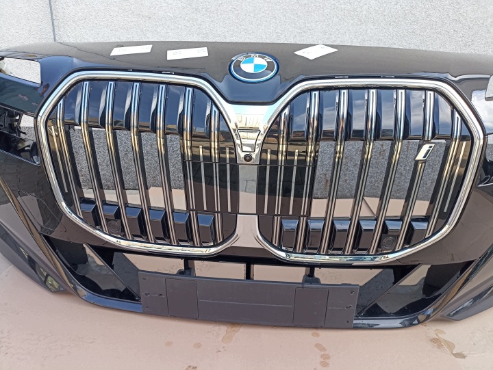 фото №12, Бампер перед bmw 7 g70 475 blacksapphire решітка iconic 6xpdc камера kpl