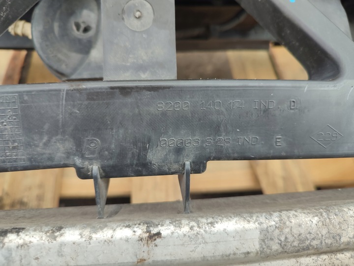 фото №14, Pas переднее усилитель лобовое renault scenic ii