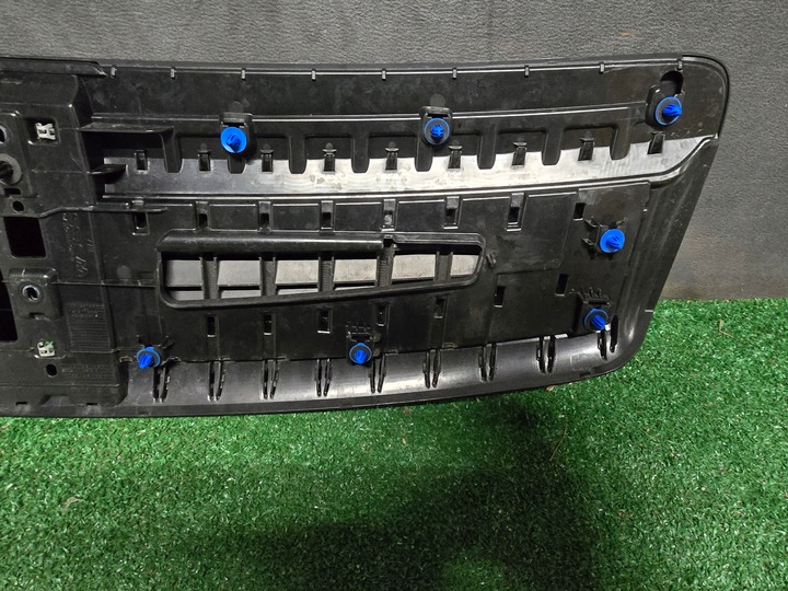 фото №7, Жалюзі решітка впуск кришки зад porsche 911 992