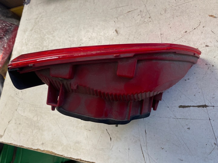 фото №11, Vw touran лампа правый зад w крышка багажника 1t0945094