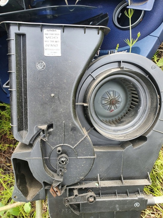 фото №9, Кришка пального smart fortwo 99 poj 600