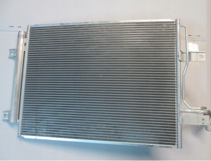 фото №9, Радіаторів клімат mazda cx-30 19- 2.0 2.5 конденсатор кондиціонера