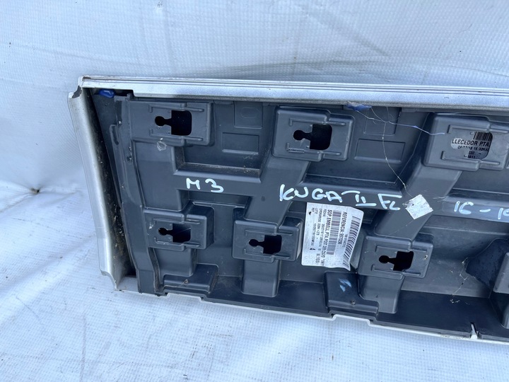 фото №12, Ford kuga mk2 рестайлінг 2016-2019 st-line планка двері праві зад срібний