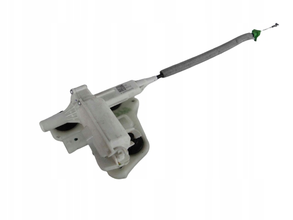 фото №1, Mercedes c клас w205 двигун замка задньої кришки