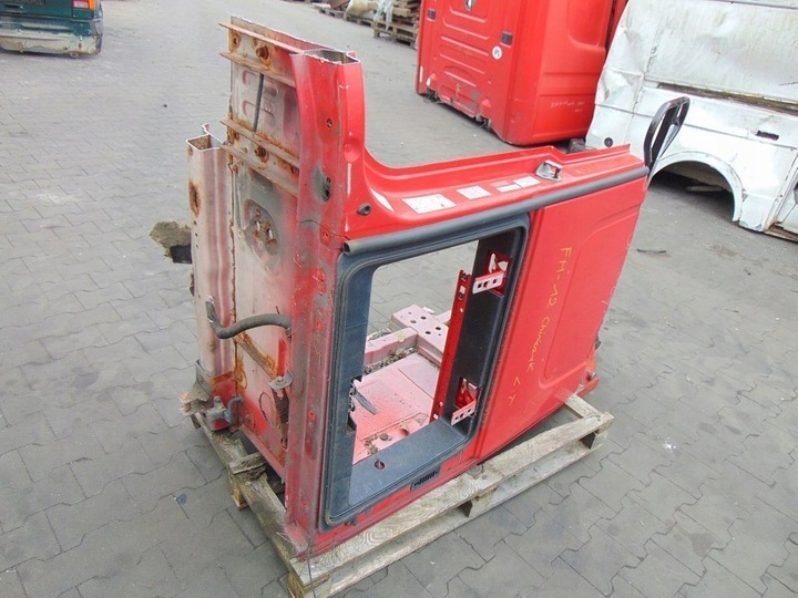 фото №9, Volvo fh12 chińczyk 04r чверть бардачка зад лівий